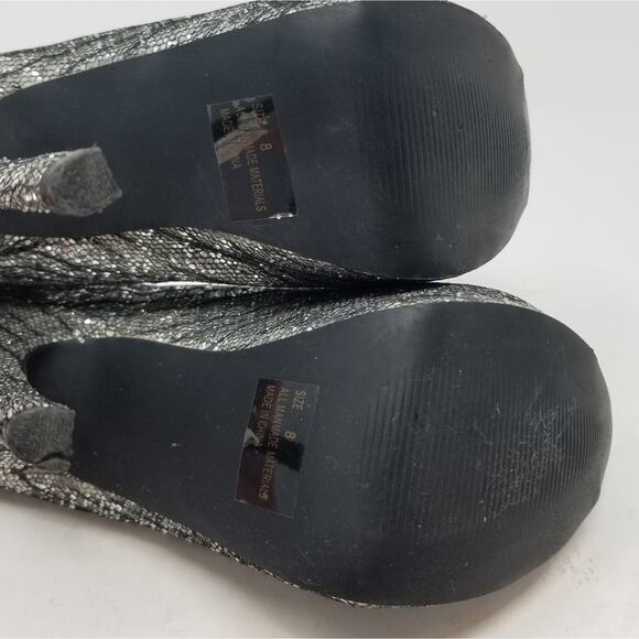 Qupid Silver Metallic Platform Stilettos Heels Comfortable Women's Size 8 - Picture 5 of 8